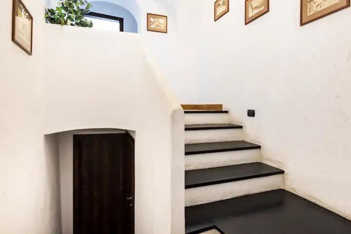 Bed & Breakfast L'Erica Finale Ligure Exterior foto